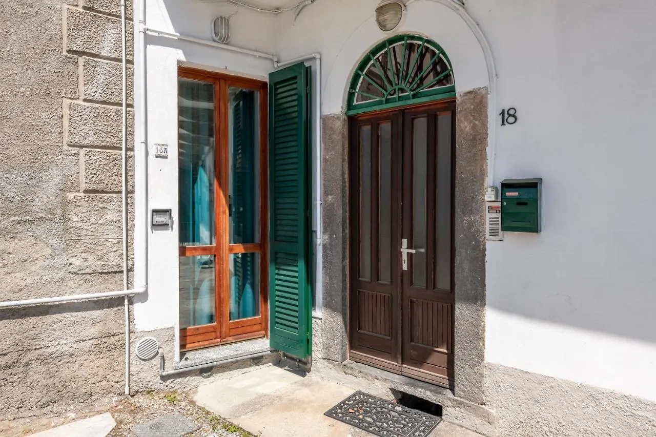 La Casa Del Pescatore Cernobbio Itália